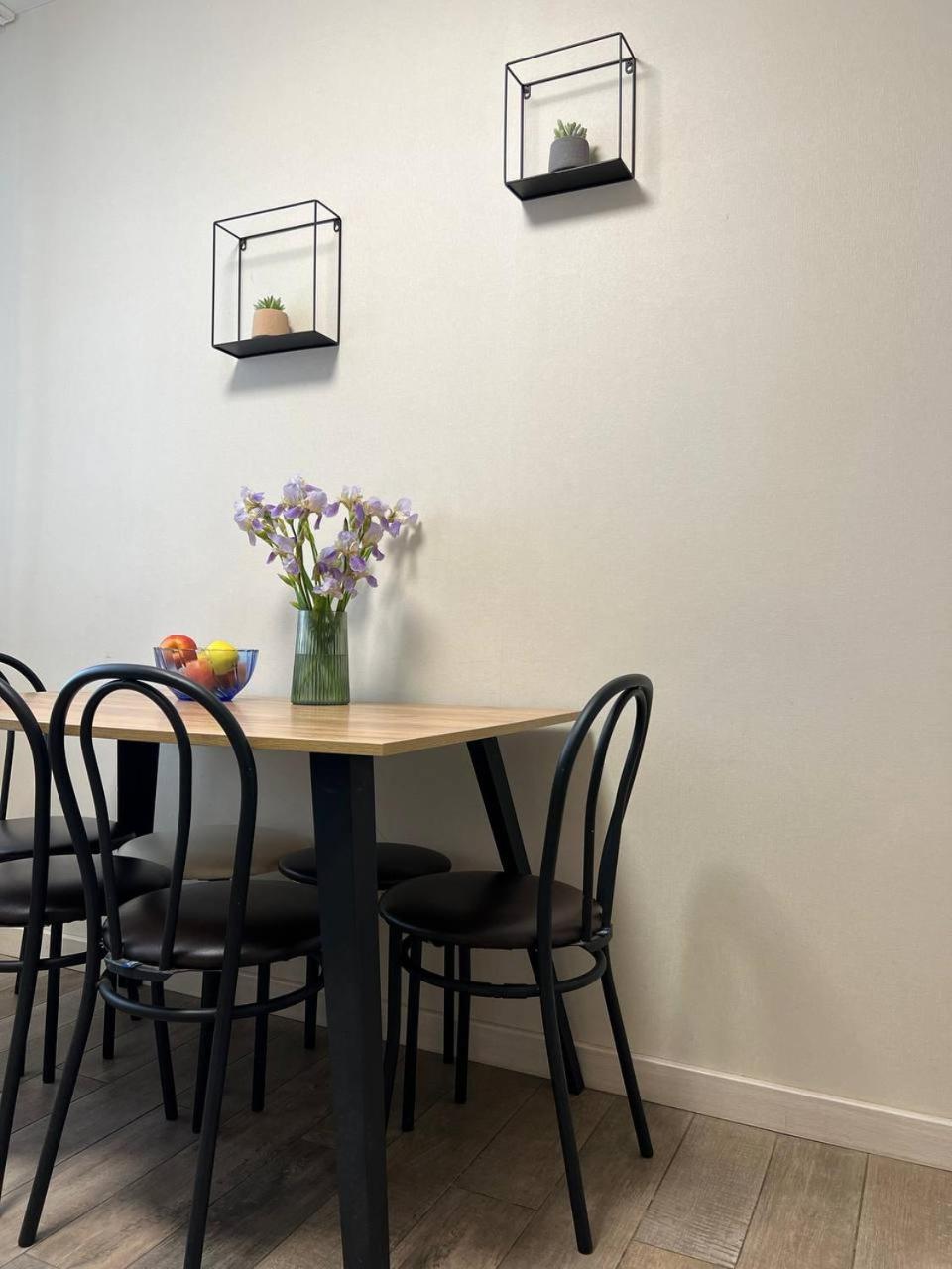 Green Apartments Chernihiv Ngoại thất bức ảnh